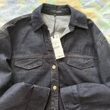 Костюмы Zara, футболки Balenciaga 2