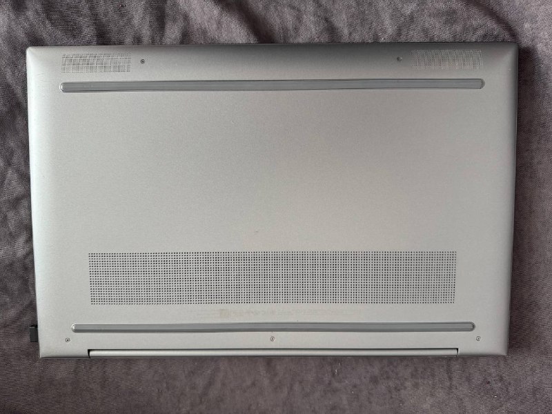 HP Envy 17-cr1017nr Laptop for Sale 3