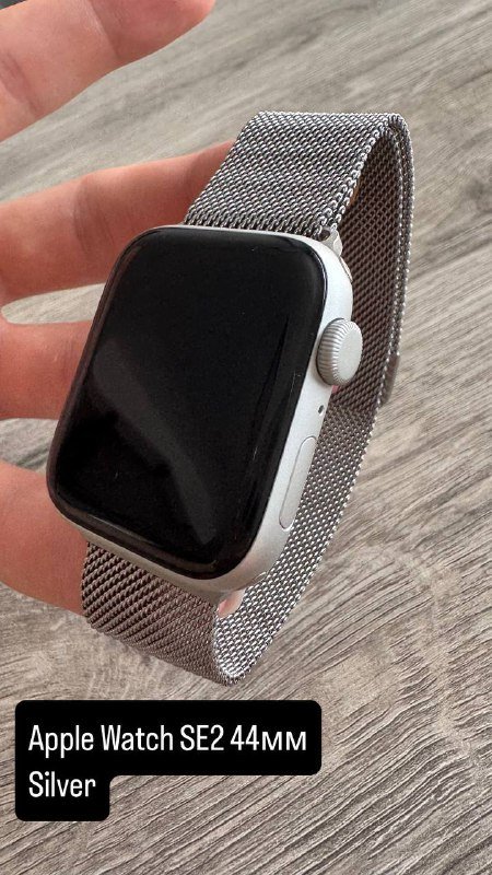 Apple Watch SE 2 44mm Silver, ремешки 4