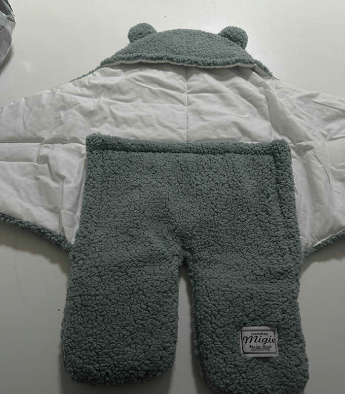Baby blanket, playmat, and mobile 2