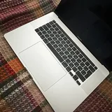 MacBook Pro 16 4