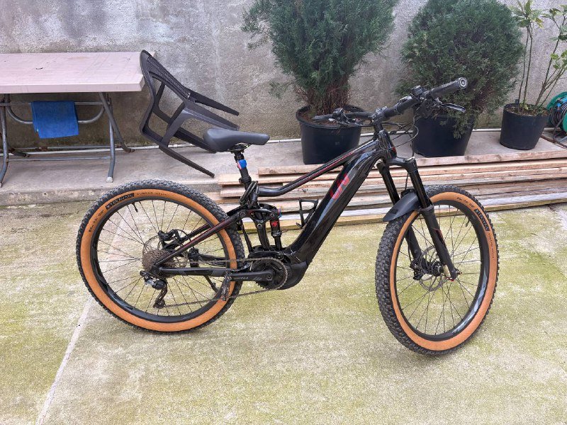 Электро велосипед Liv с подвесом Fox, мотор Yamaha