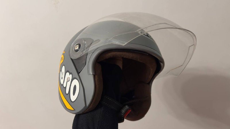 Мотоциклетные шлемы размер L 2