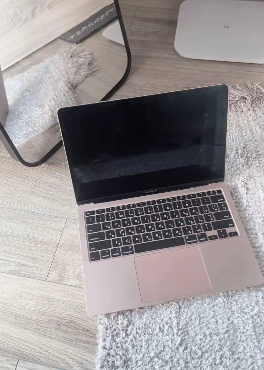 MacBook Air M1 2020 Rose Gold