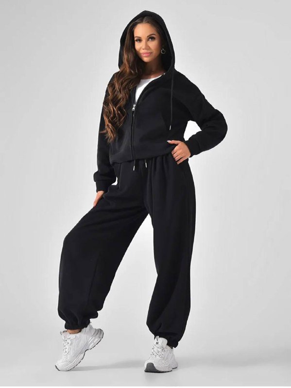 Теплый спортивный костюм на молнии с утеплителем