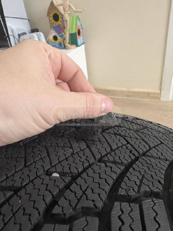 Зимняя резина шины R17 205/50 4шт 2