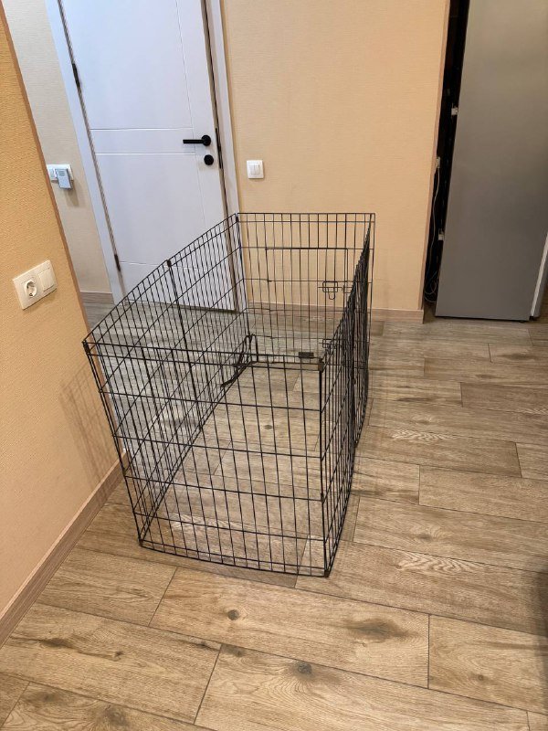 Металлический вальер и упаковка пеленок 1