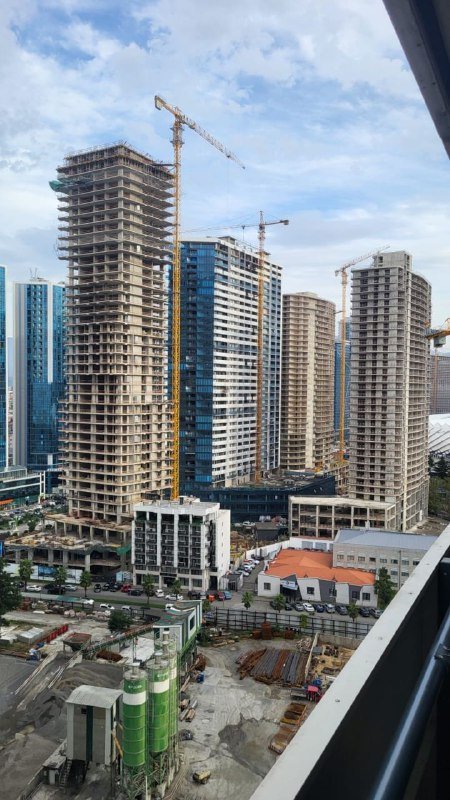 уютная квартира-студия с мебелью Orbi City 3