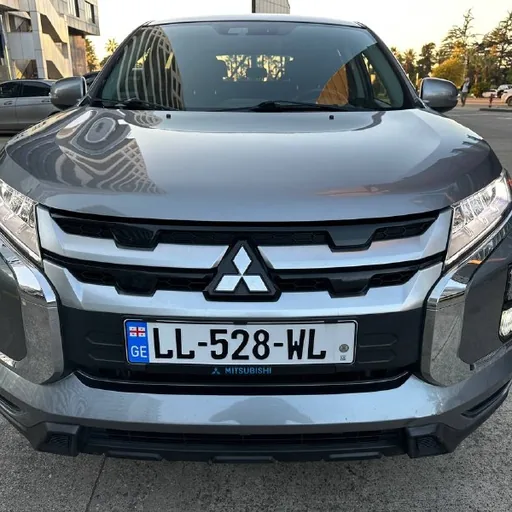 Mitsubishi Outlander Sport 2020