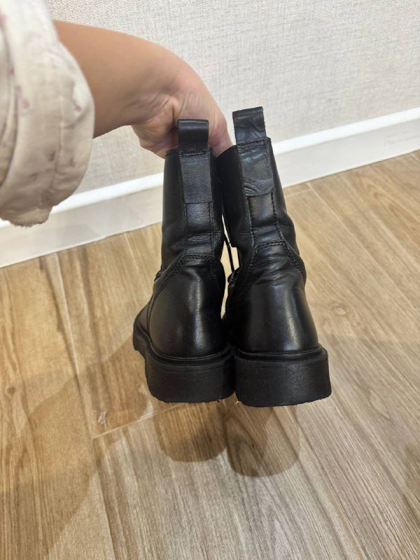 Детские кожаные ботинки Zara 37 размер 2