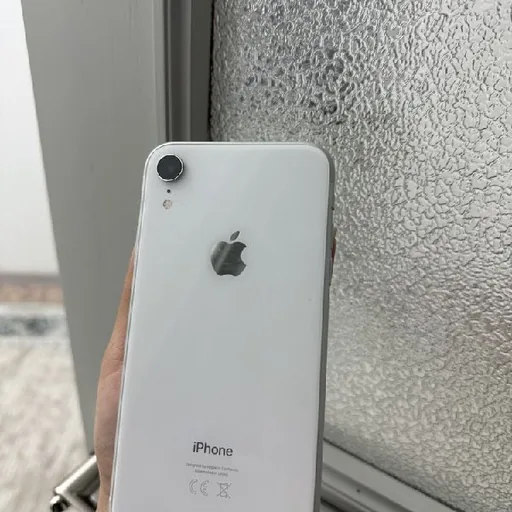 iPhone XR 64 GB White