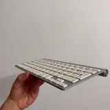 Оригинальная беспроводная клавиатура Apple A1314 2