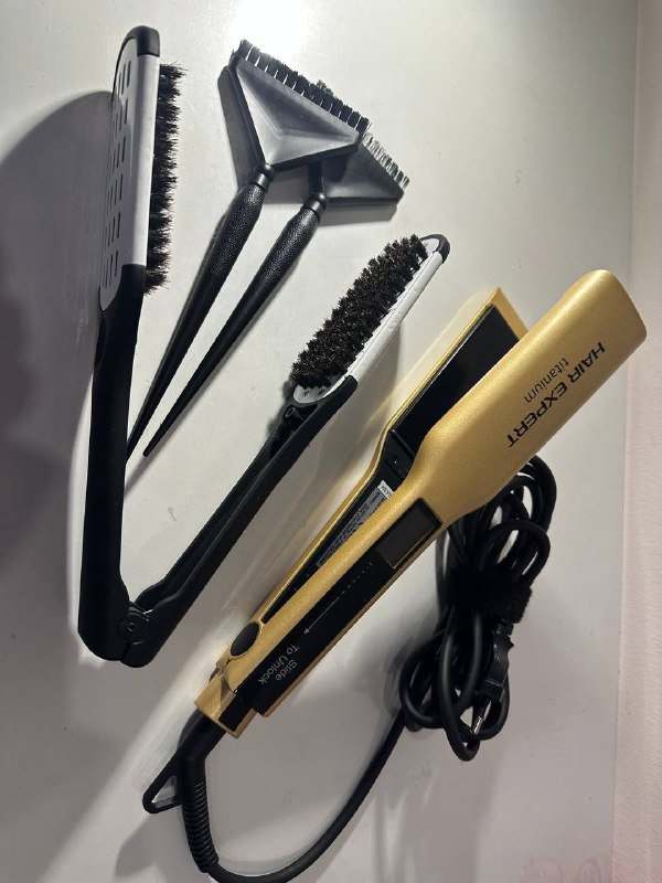 Утюжок для выпрямления волос Heir Expert titanium