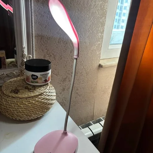 LED настольная лампа