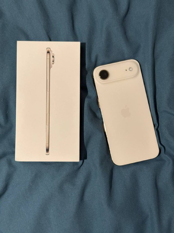 iPhone Air 256GB 100% Battery Health 4