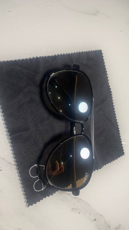 Черные солнцезащитные очки Cartier