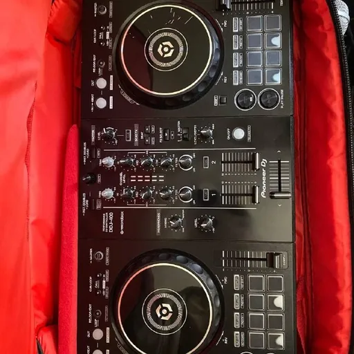 Pioneer DDJ-400 DJ контроллер