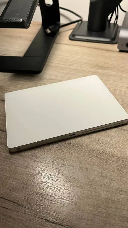 Apple Magic Trackpad 2 Lightning