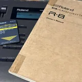 Roland R8 drum machine and SN-R8-04 sound library 4