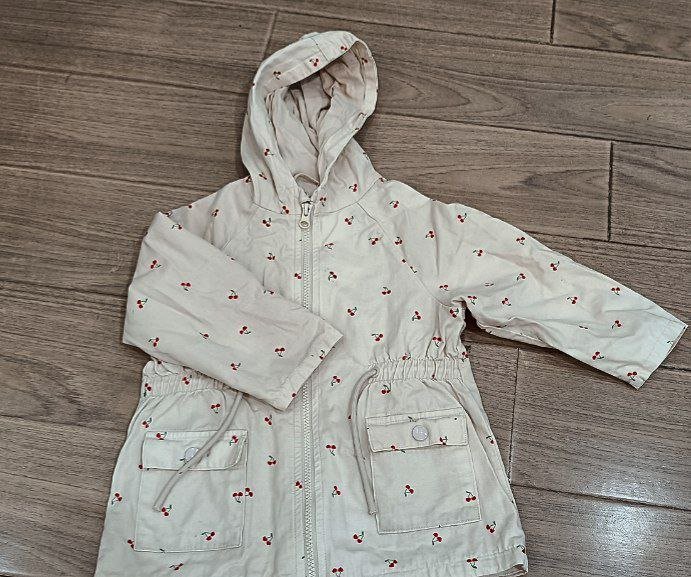 Куртка детская, платье, дождевик, балетки, мужская куртка, лупа, органайзер на сидение авто 3