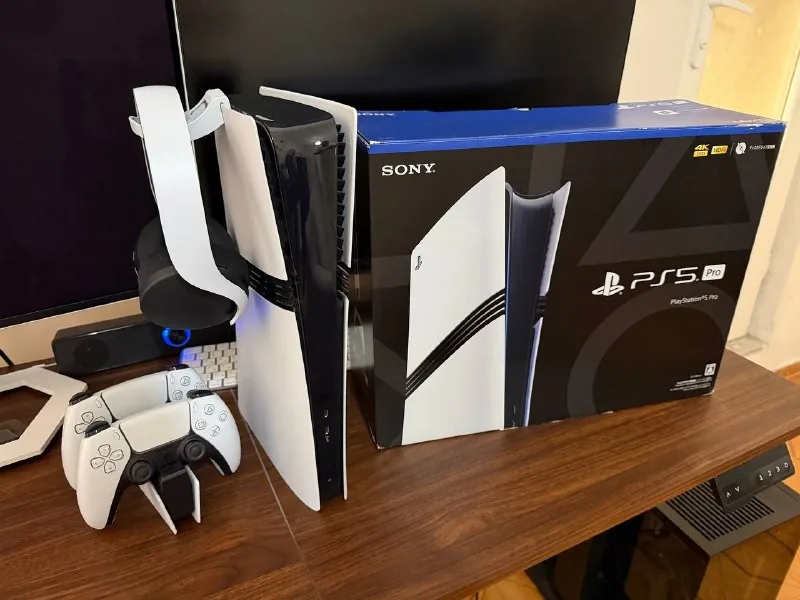 Sony PlayStation 5 Pro კომპლექტით