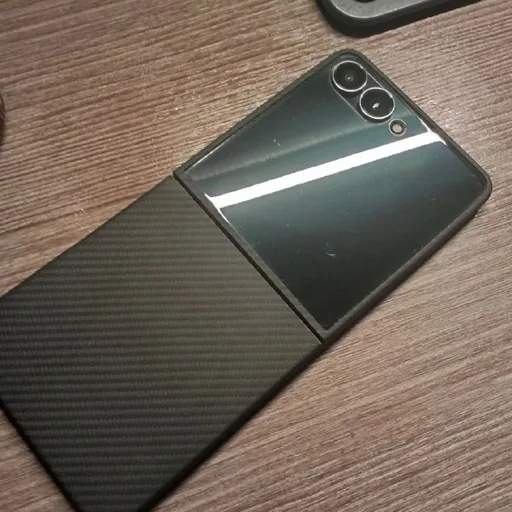 Samsung Galaxy Z Flip7