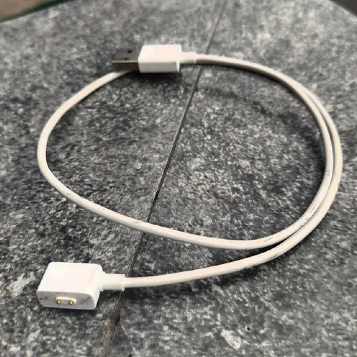 Зарядка для Xiaomi Band 8, очки Isabel Marant