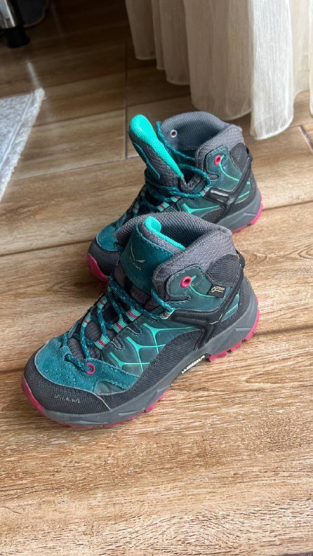 Детские треккинговые ботинки Salewa GORE-TEX 4
