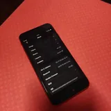 iPhone SE 2020 красный 5
