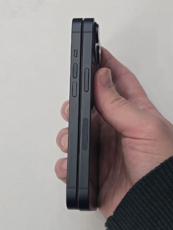 iPhone 14 128 ГБ 7