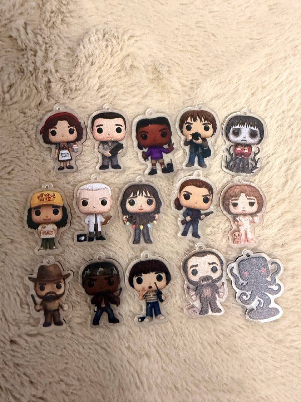 Брелочки Очень странные дела