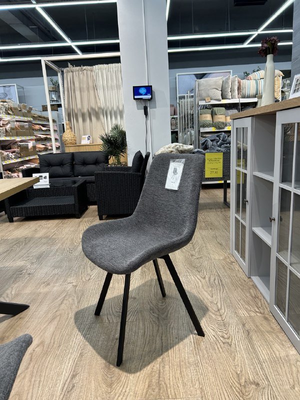 Стул Jusk вращающийся новый