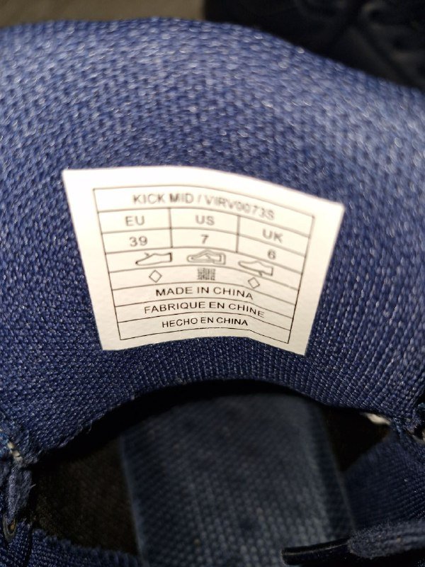 Сандалии, ботинки Levi's, кроссовки Puma подростковые 2