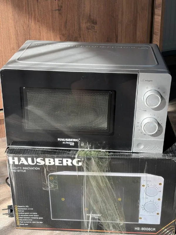 Hausberg microwave 1
