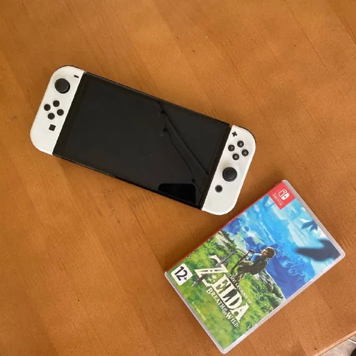 Nintendo Switch OLED White 64Gb с Pro Controller и Zelda