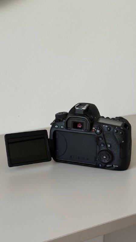 Фотоаппарат Canon 6D Mark II, объектив Canon EF 50mm f/1.8 STM, зарядный блок 5