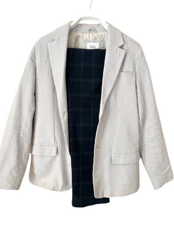 Льняной пиджак, брюки и 2 футболки для мальчика 12-13 лет 3