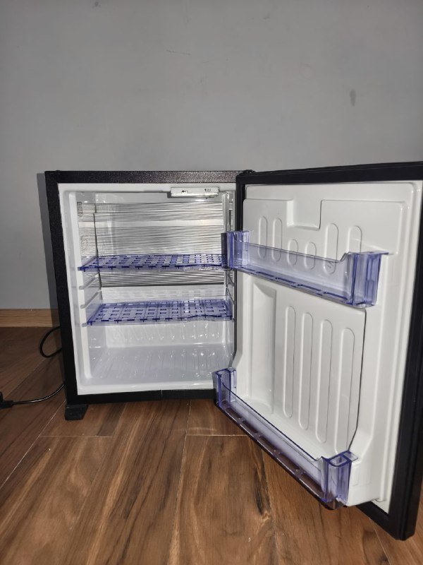 Мини холодильник 2