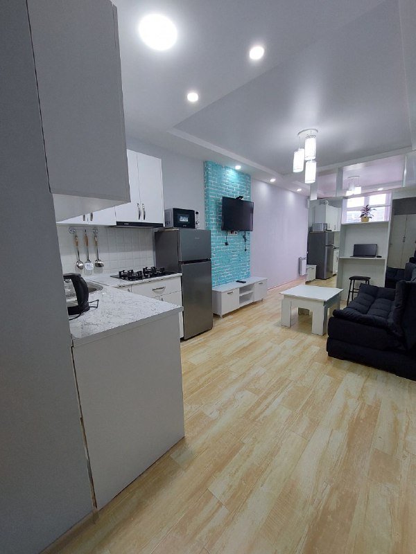 продажа просторной студии с видом на море 4