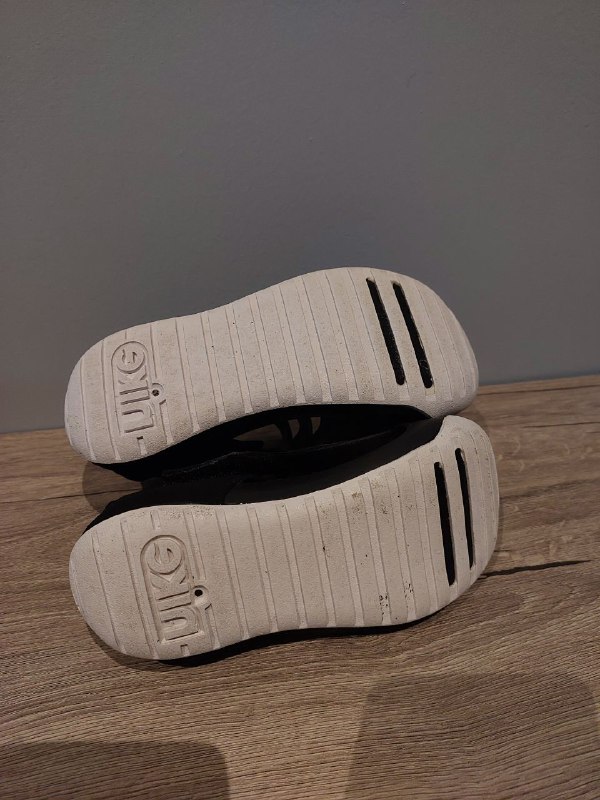 Детские туфли Nike размер 31 4