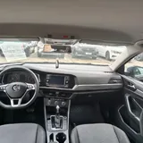Volkswagen Jetta 8
