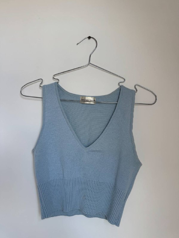 женские вещи Zara, Massimo Dutti, Bershka, Stradivarius, H&M, Polo, Prada 6