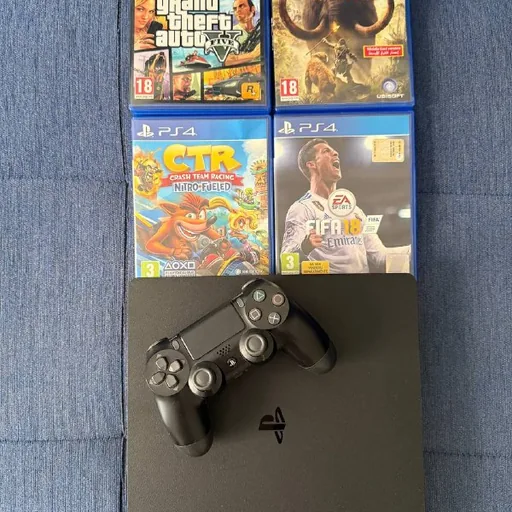 PS4 Slim 512 ГБ, 4 игры, геймпад