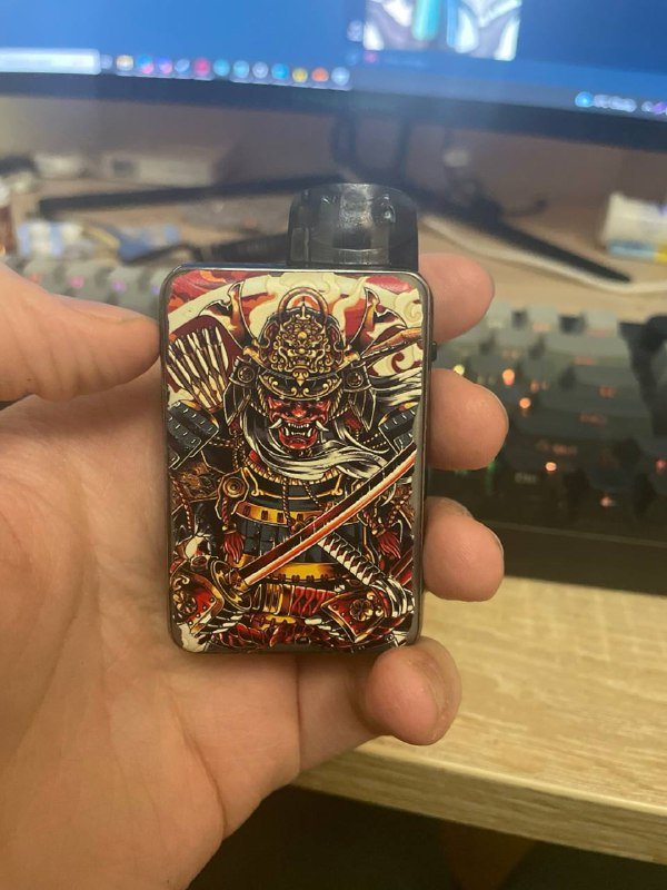 Вейп Chiron baby + с 2 жижами