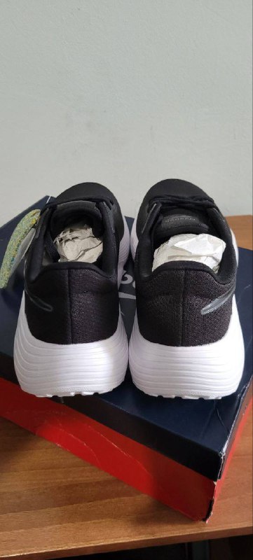 Reebok lite 4 shoes, size 41, new 2