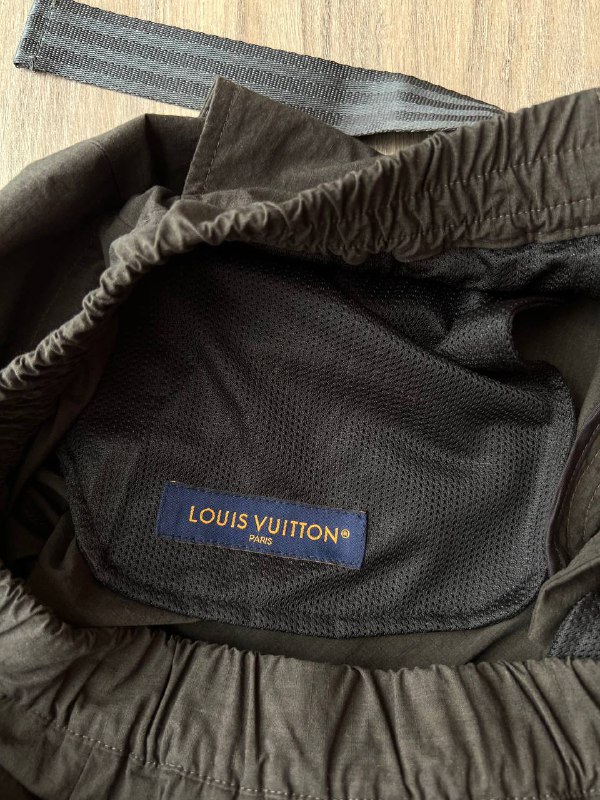 Брюки Louis Vuitton 5