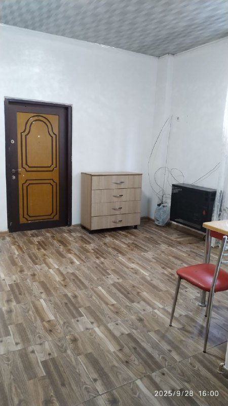 Квартира 38 кв на первом этаже в Ангисе 3