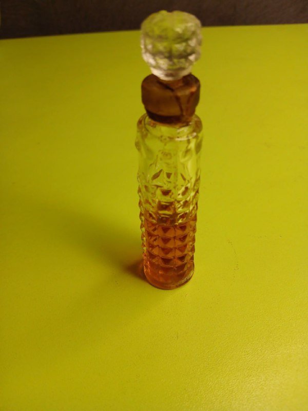 Винтажные духи, лосьон для волос, пудра Capri 6