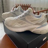 Женские кроссовки Reebok 1