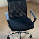 Компьютерный стул, обогреватель 1